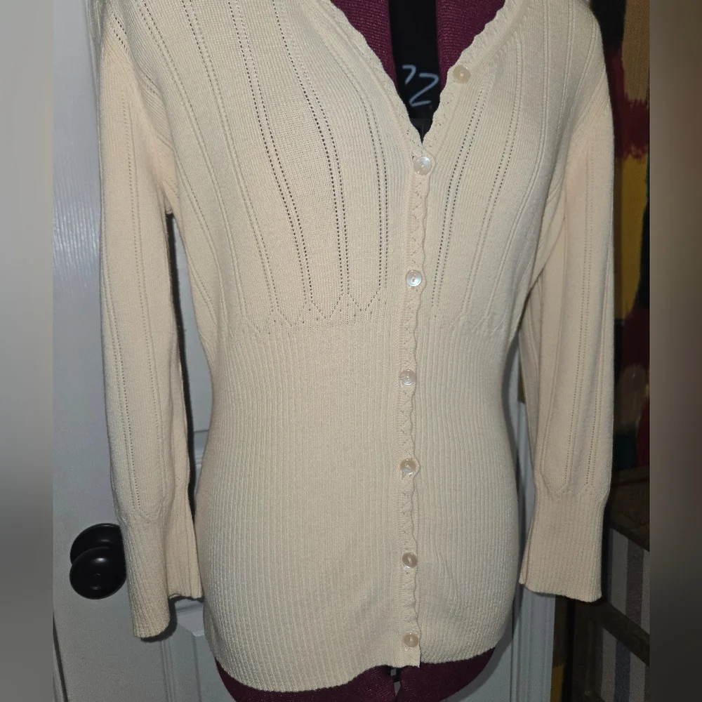 Ann Taylor Loft Small Cream Cotton Knit Cardigan - Picture 3 of 8